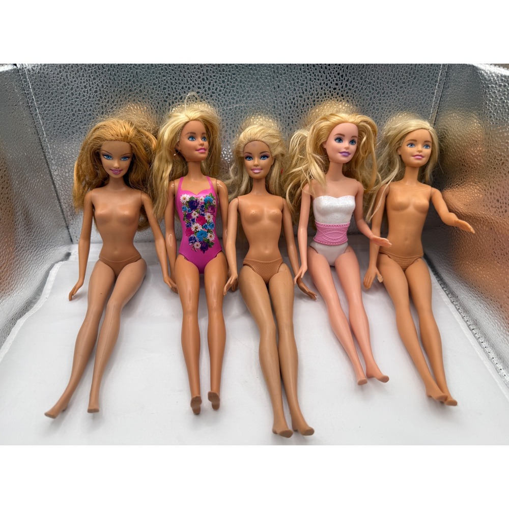 Lot of 5 Barbie Dolls‎ Blonde Hair Toys Collectibles